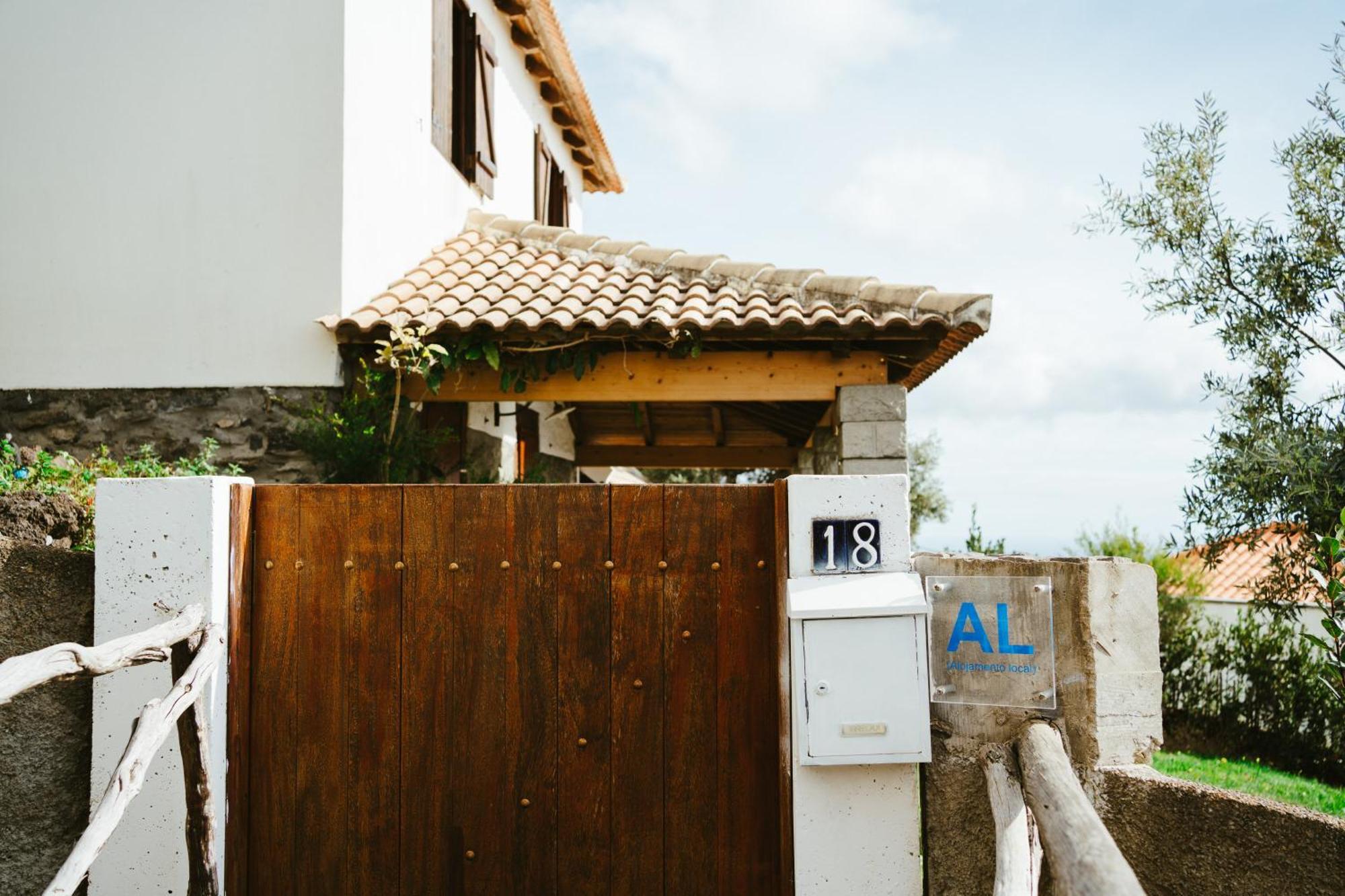 Вилла Cozy Sea View House Faja Da Ovelha Кальета Экстерьер фото