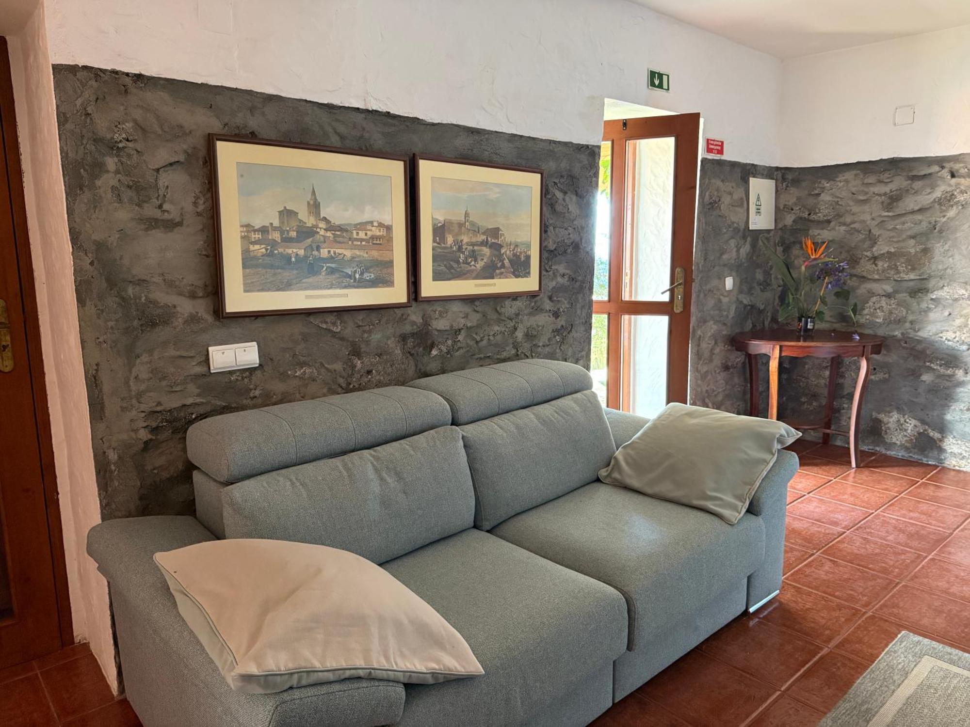 Вилла Cozy Sea View House Faja Da Ovelha Кальета Экстерьер фото
